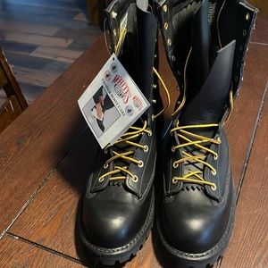 Selling new Whites Boots Hathorn Explorer Steel toe boots. Size 11.5E